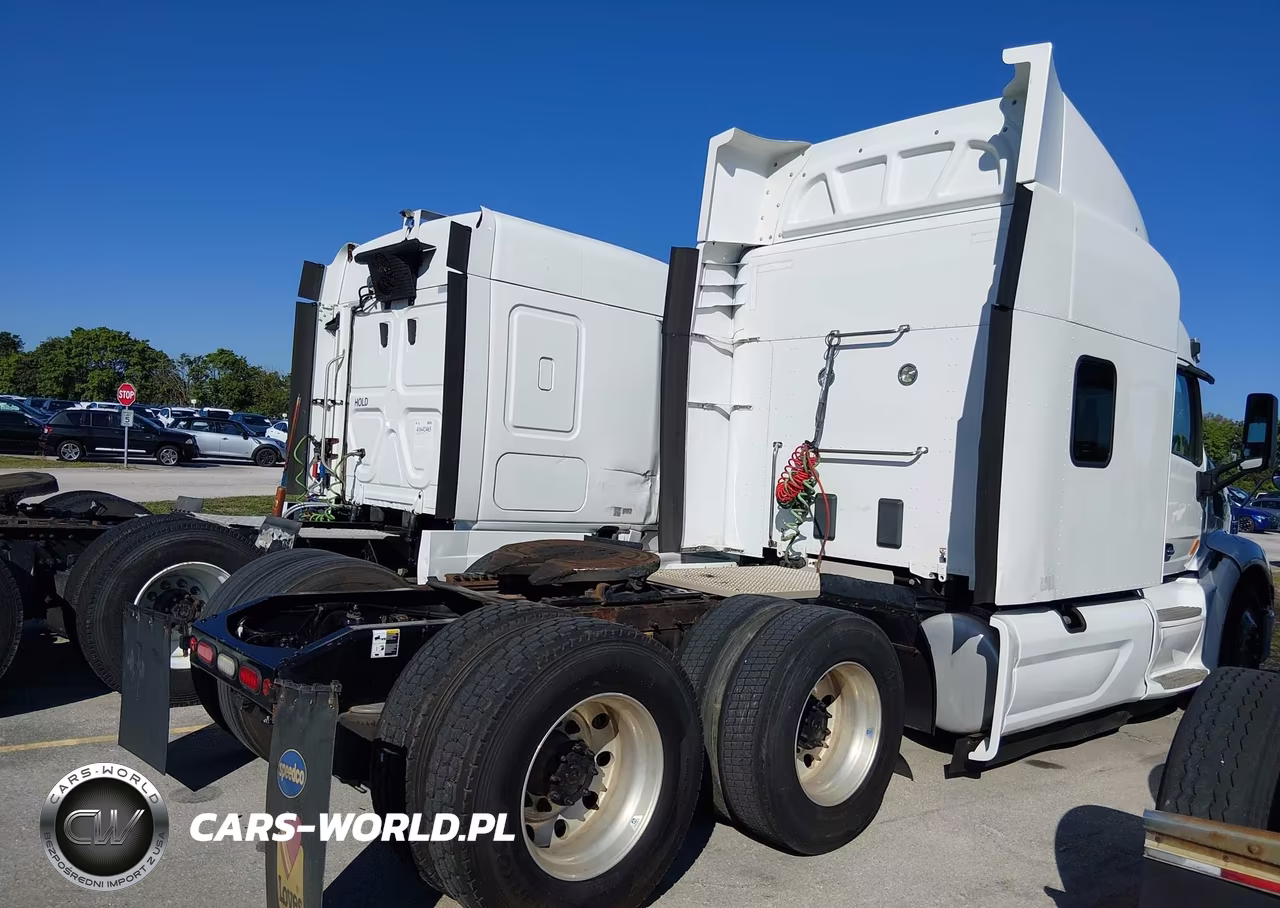 2019 Peterbilt 579 VIN:1XPBDP9X1KD492330 - 4