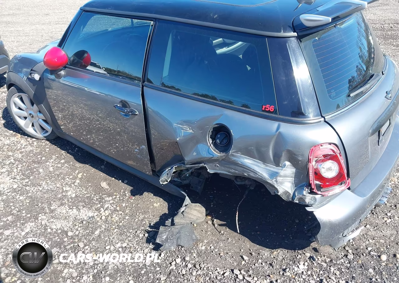 2009 Mini Cooper S VIN:WMWMF73509TW84864 - 6