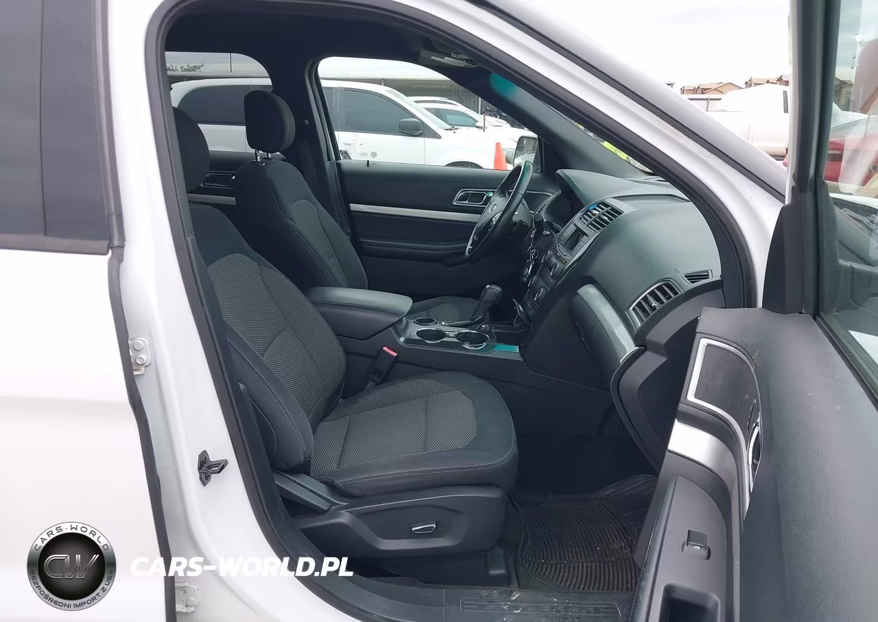2017 Ford Explorer Xlt VIN:1FM5K7DH8HGB78830 - 5