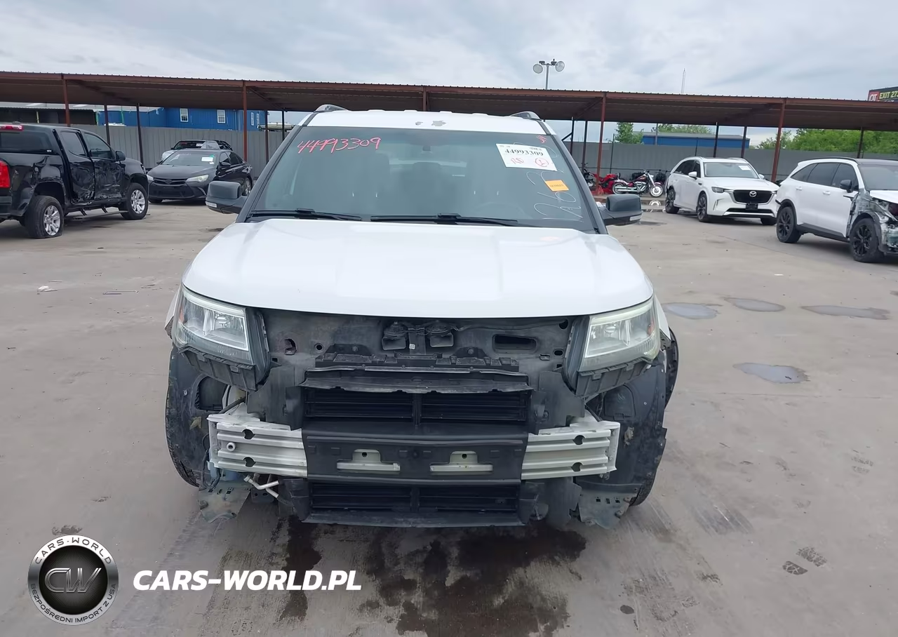 2017 Ford Explorer Xlt VIN:1FM5K7DH8HGB78830 - 6