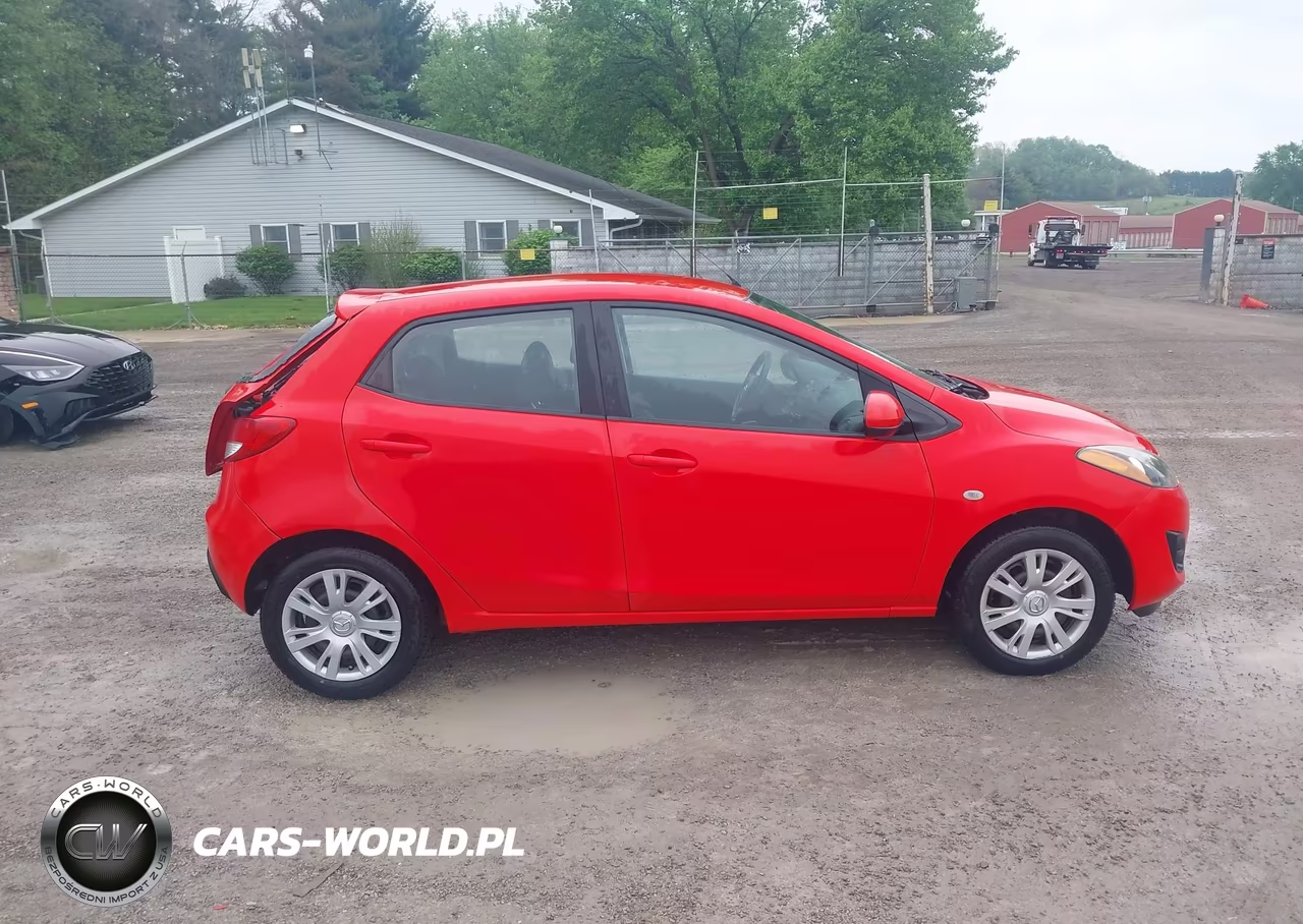 2012 Mazda Mazda2 Sport VIN:JM1DE1KY4C0137488 - 14