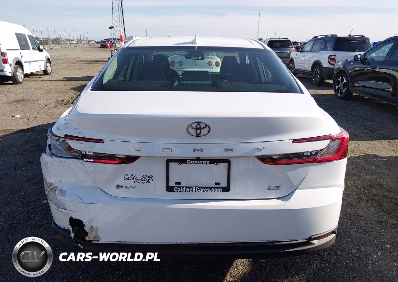 2026 Toyota Camry Le VIN:4T1DAACKXTU236441 - 16