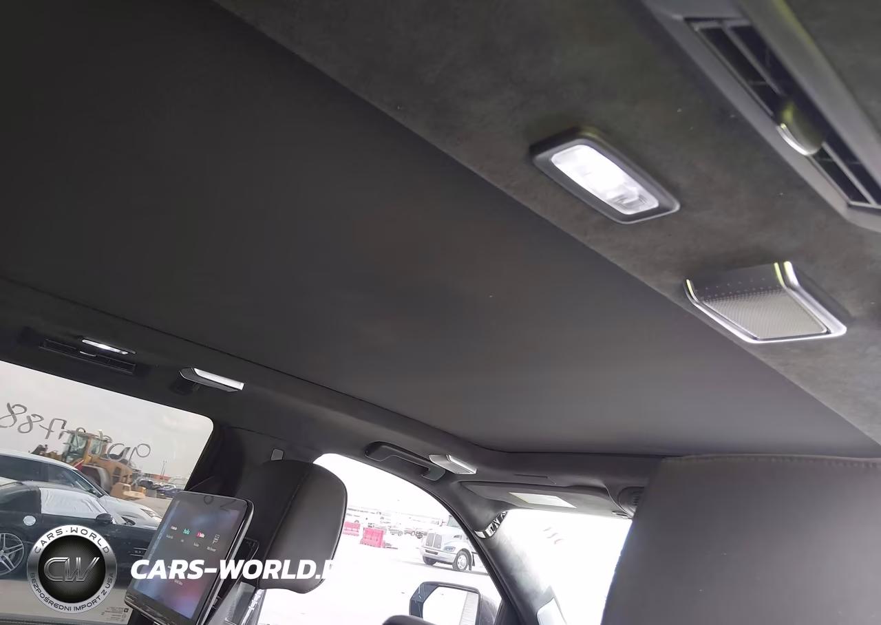 2025 Cadillac Escalade V-Series VIN:1GYS9HR92SR226354 - 21