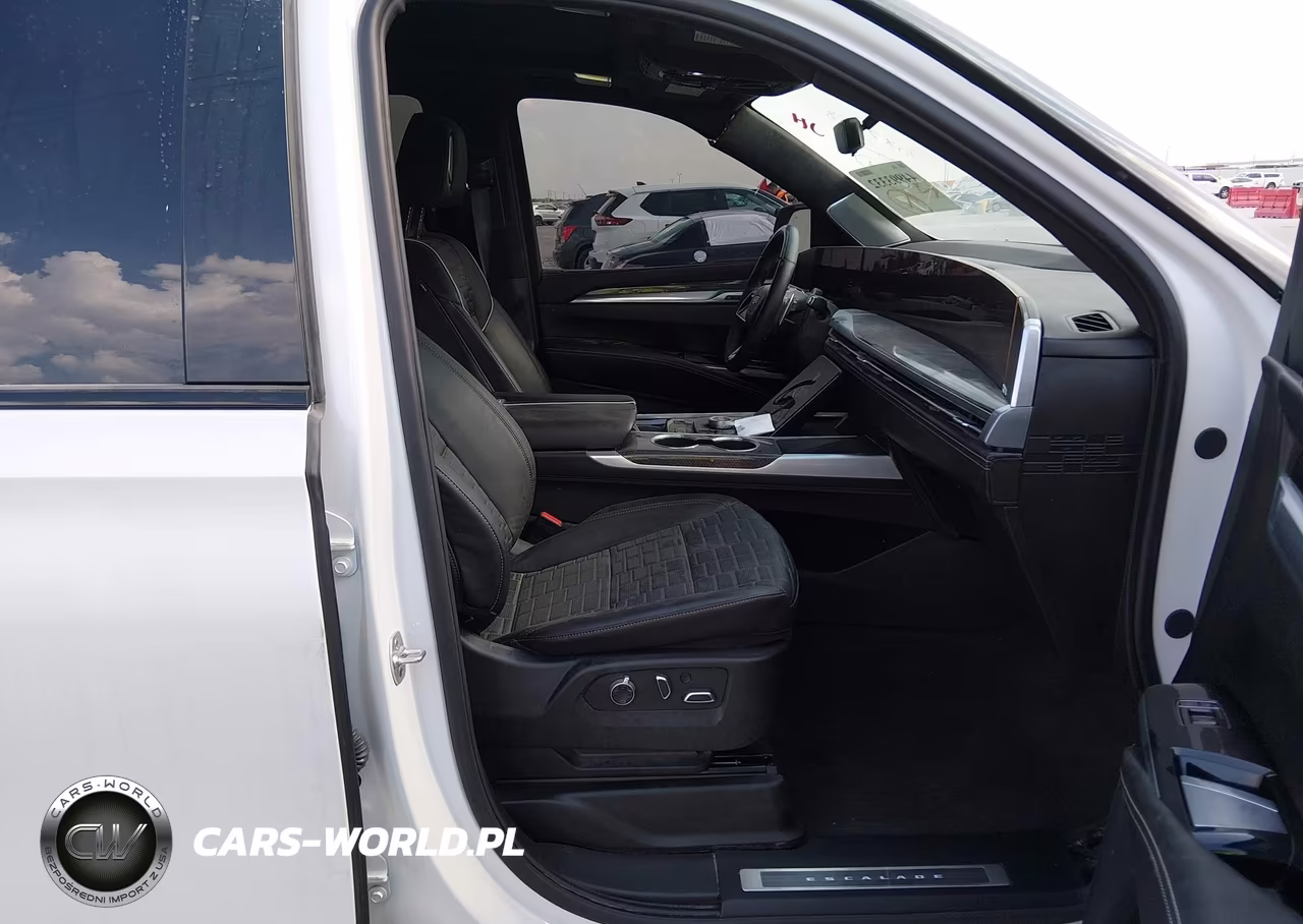 2025 Cadillac Escalade V-Series VIN:1GYS9HR92SR226354 - 5