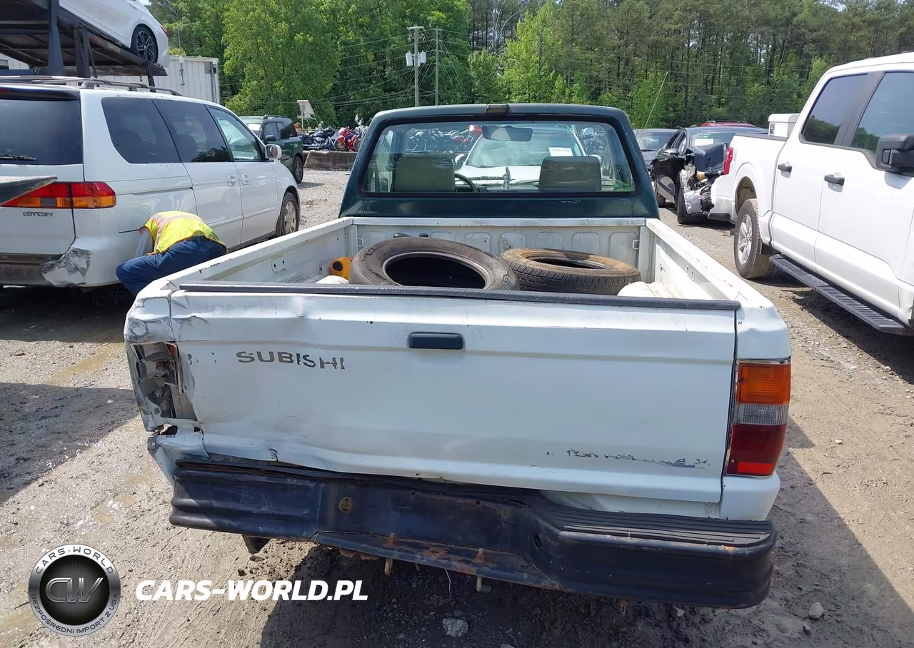 1993 Mitsubishi Mighty Max - S VIN:JA7LS21G4PP000306 - 16