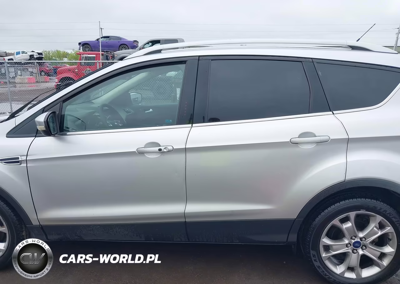2014 Ford Escape Titanium VIN:1FMCU0J95EUE10951 - 14