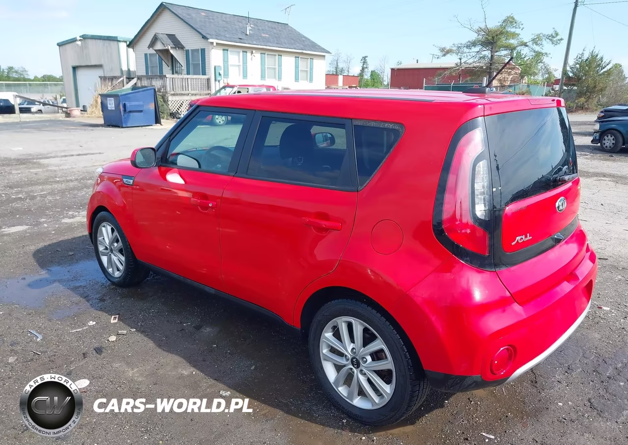 2018 Kia Soul + VIN:KNDJP3A58J7593580 - 3