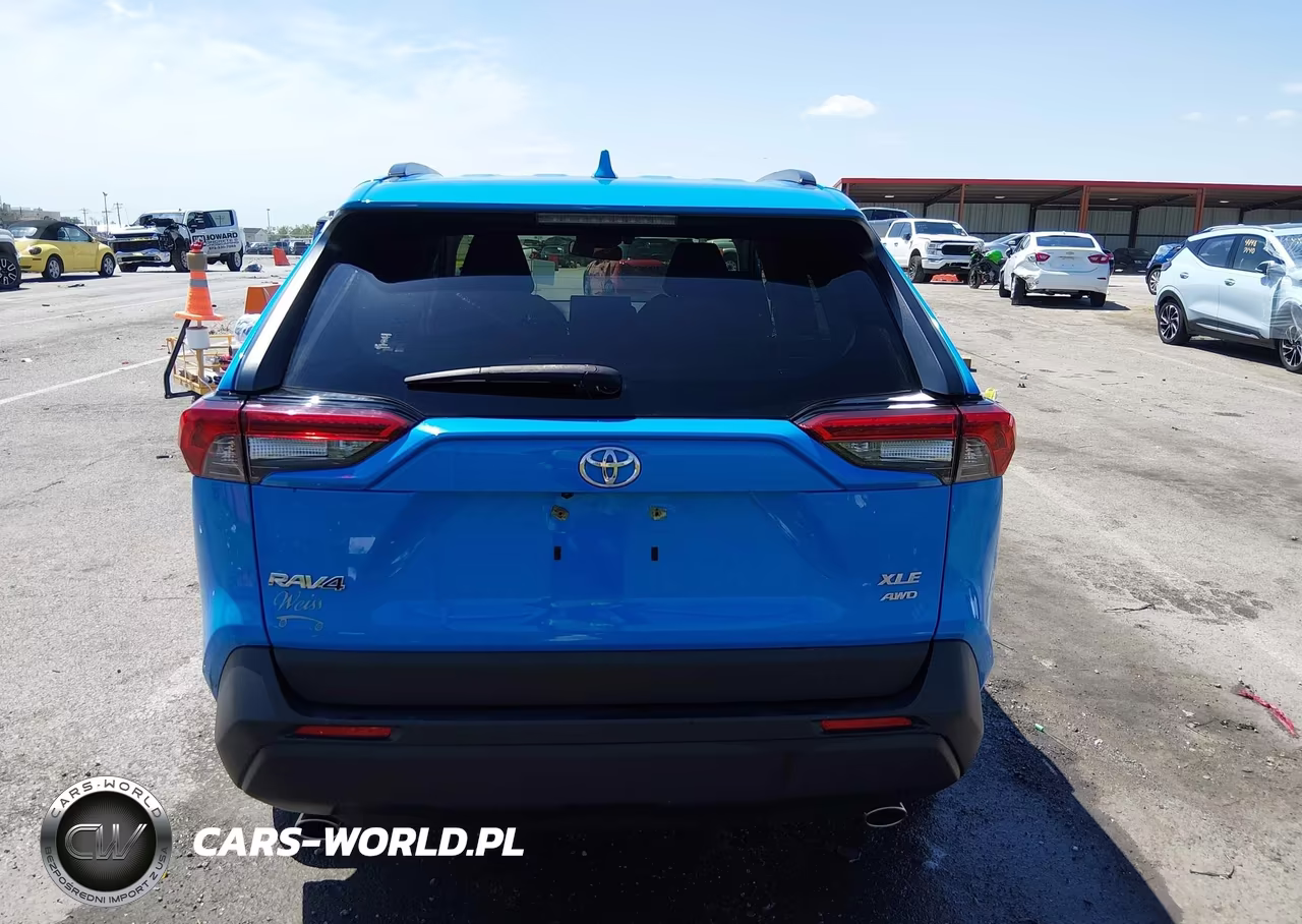 2021 Toyota Rav4 Xle VIN:JTMP1RFV2MD071122 - 16