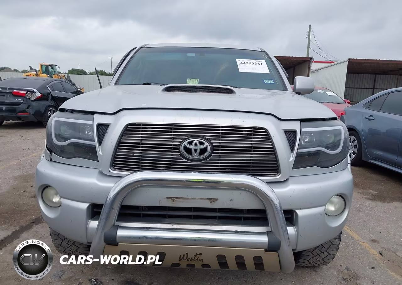 2010 Toyota Tacoma Base V6 VIN:5TEMU4FN3AZ718885 - 12
