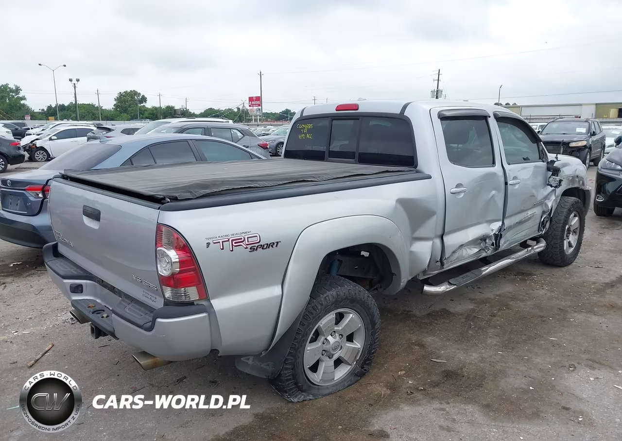 2010 Toyota Tacoma Base V6 VIN:5TEMU4FN3AZ718885 - 4