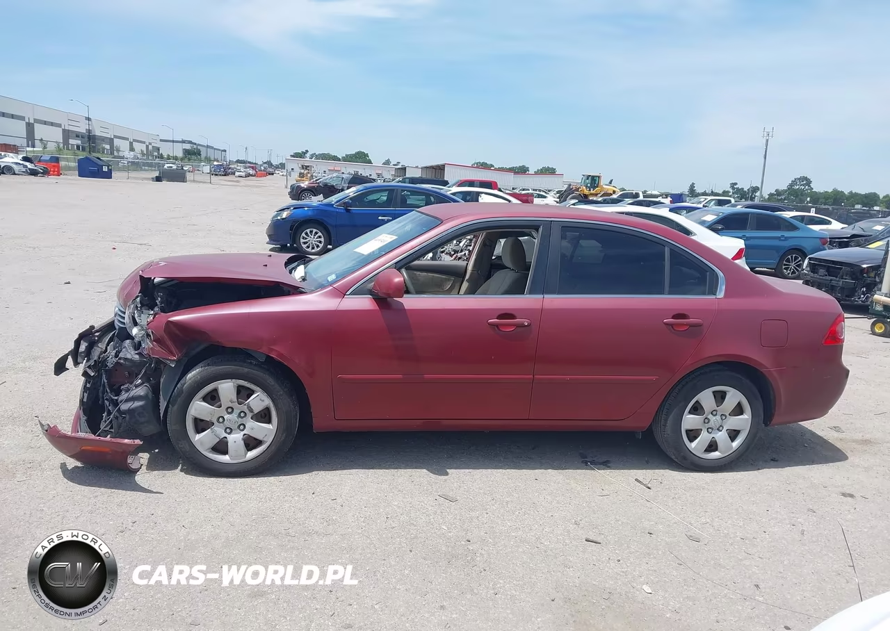 2008 Kia Optima Lx VIN:KNAGE123385217986 - 13