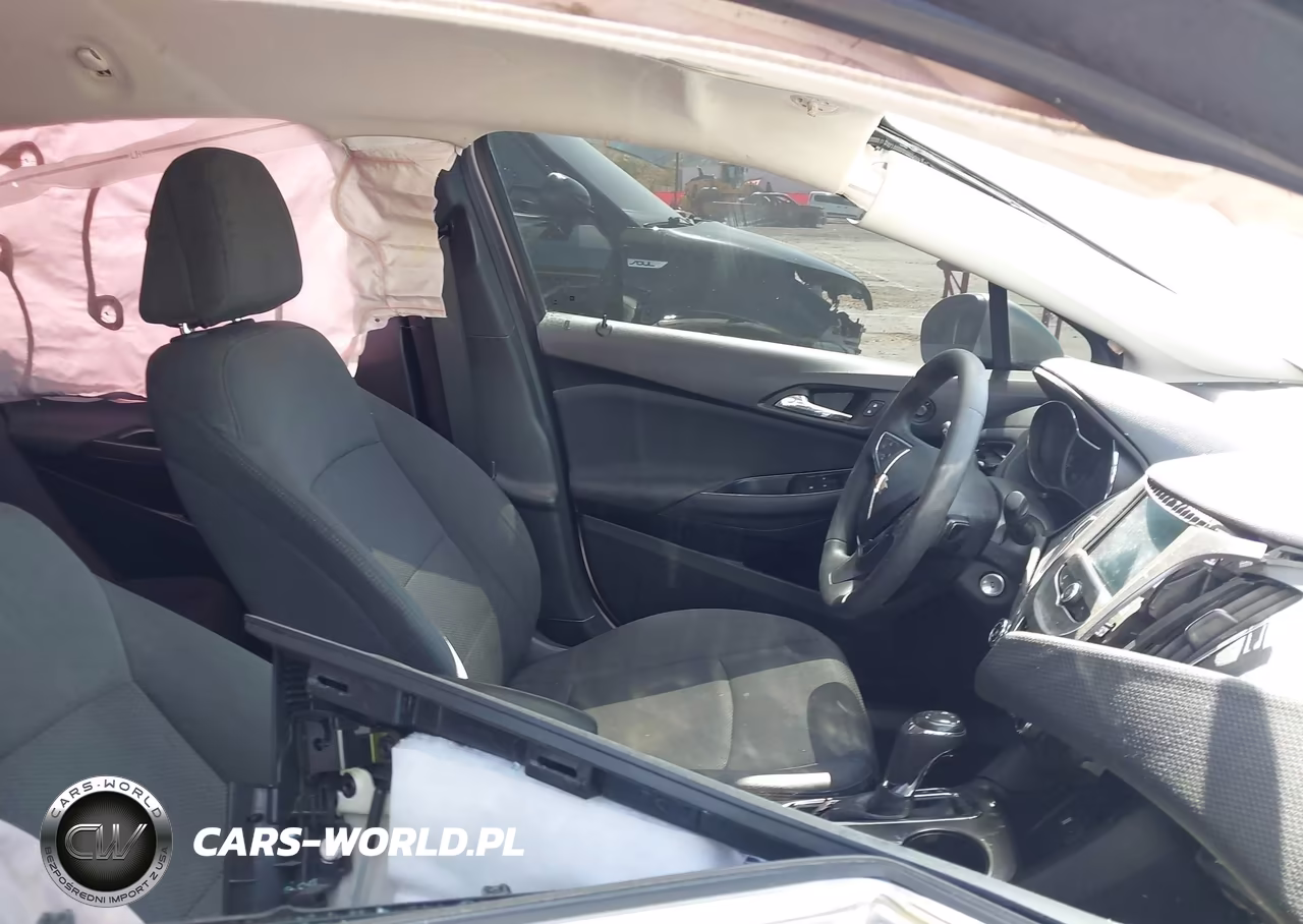 2018 Chevrolet Cruze Lt Auto VIN:1G1BE5SM8J7239353 - 5