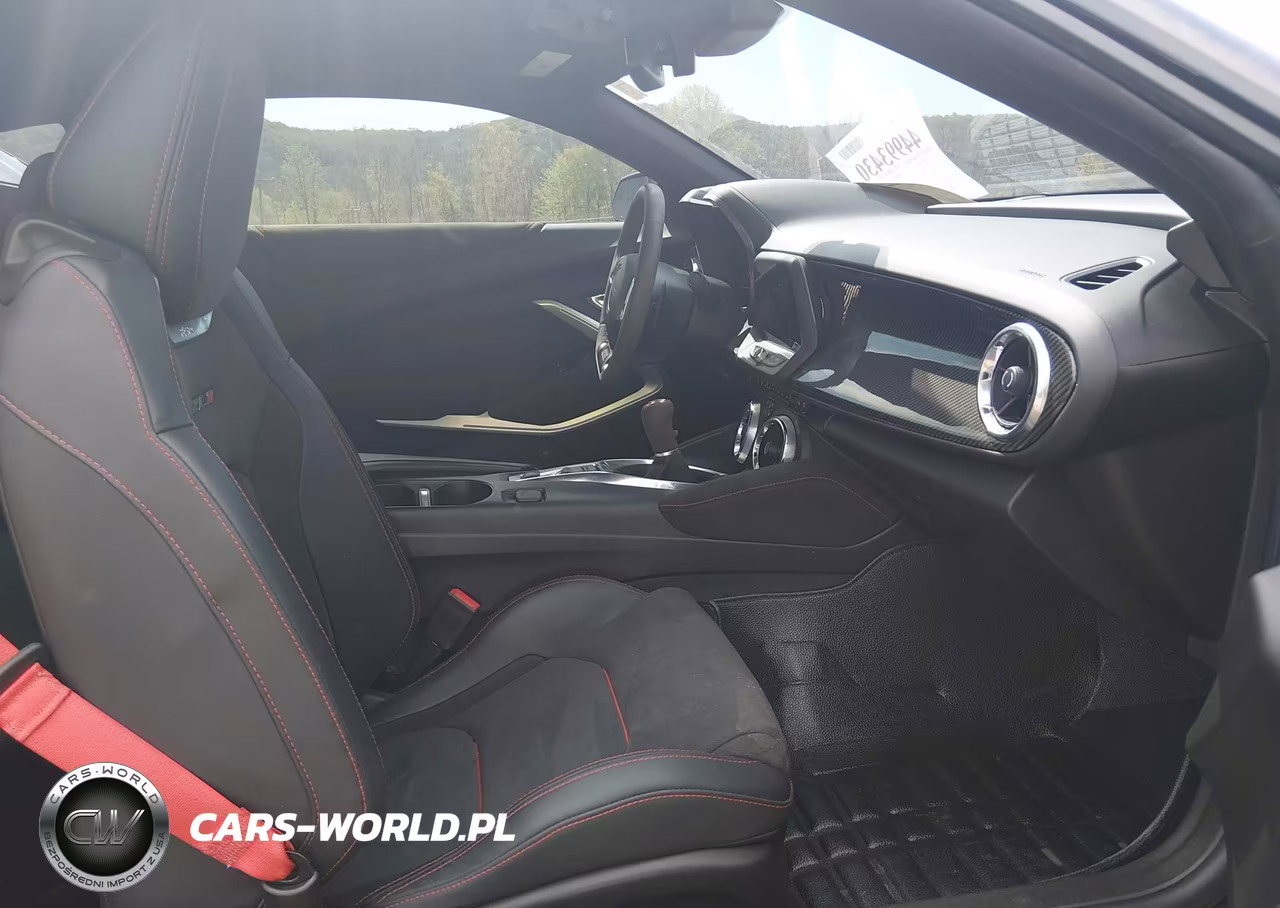 2018 Chevrolet Camaro Zl1 VIN:1G1FJ1R68J0158228 - 5