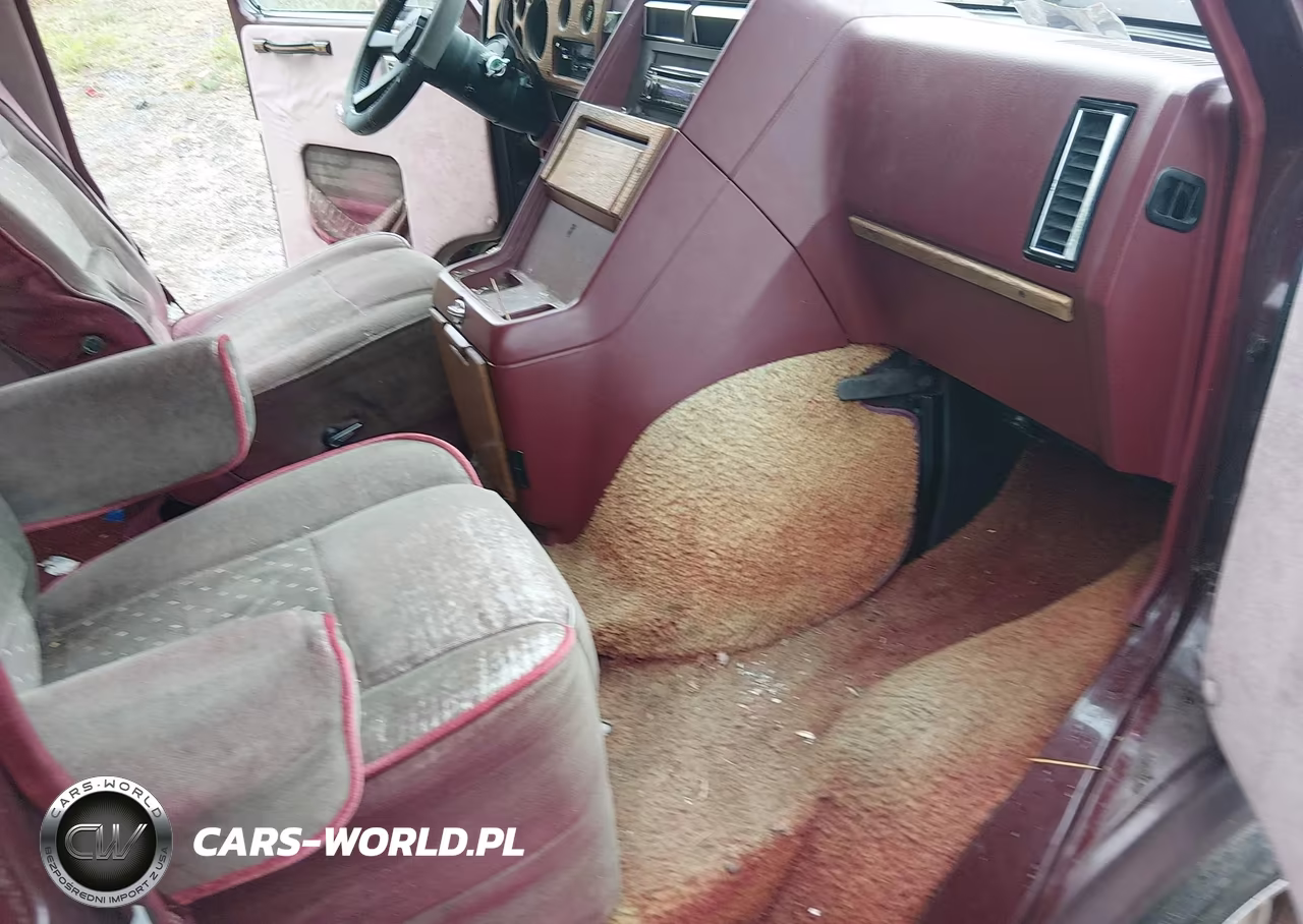 1990 Chevrolet G20 VIN:1GBEG25K8L7156133 - 5