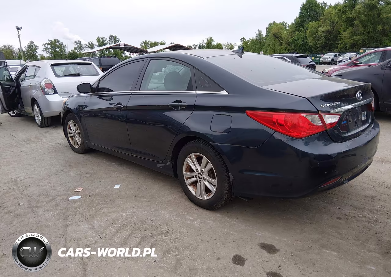 2012 Hyundai Sonata Gls VIN:5NPEB4AC7CH472588 - 3