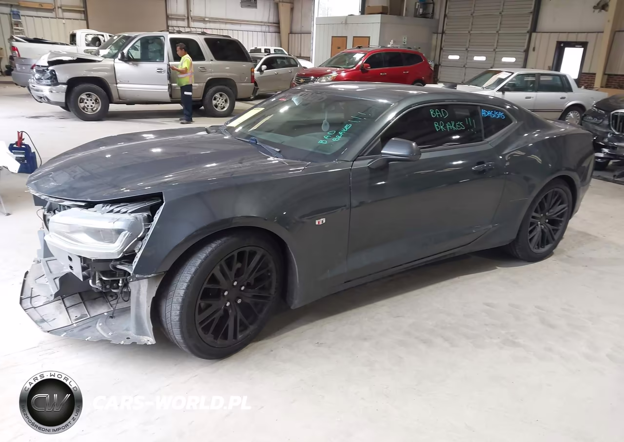 2017 Chevrolet Camaro 1Lt VIN:1G1FB1RX1H0166493 - 2