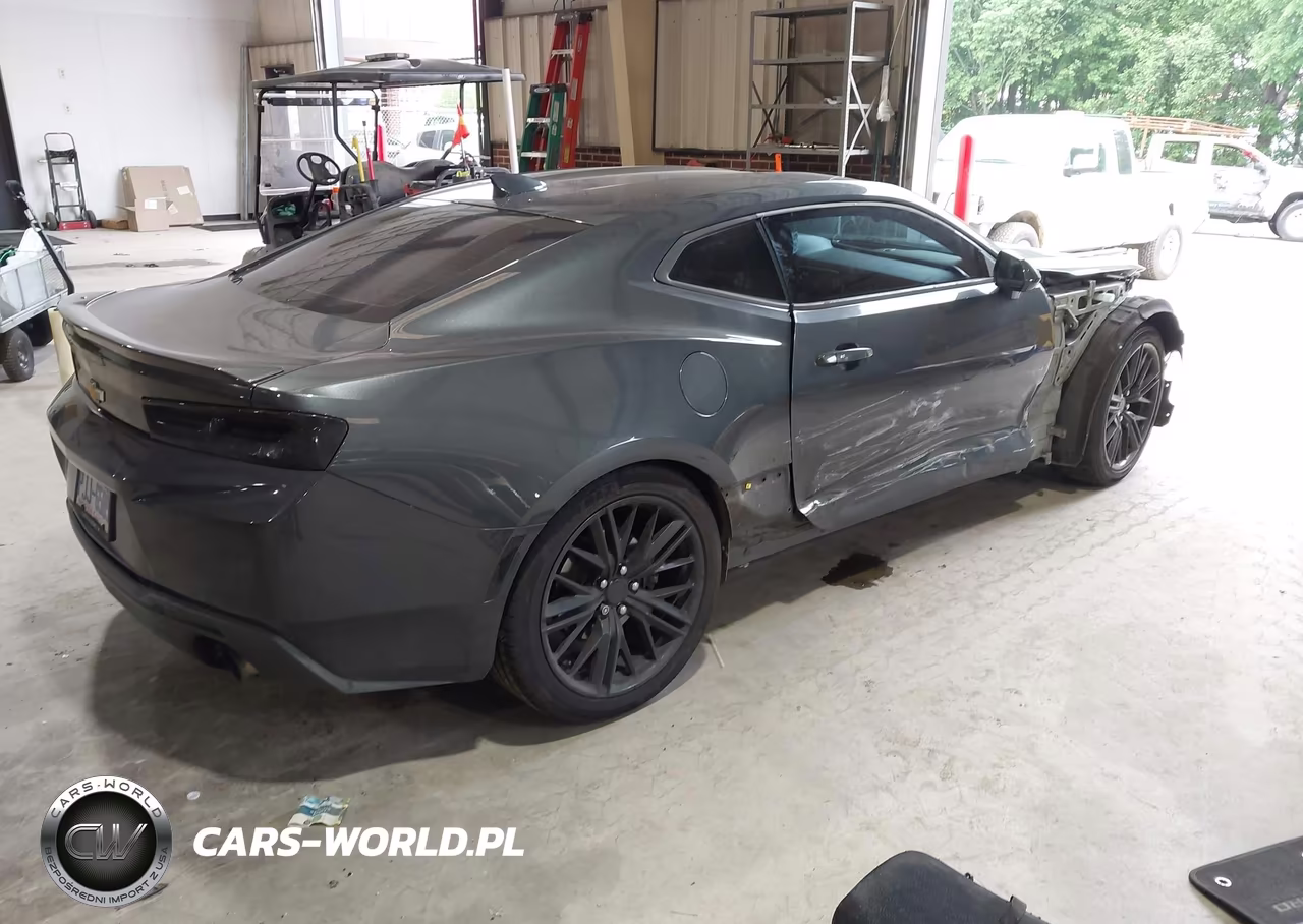 2017 Chevrolet Camaro 1Lt VIN:1G1FB1RX1H0166493 - 4