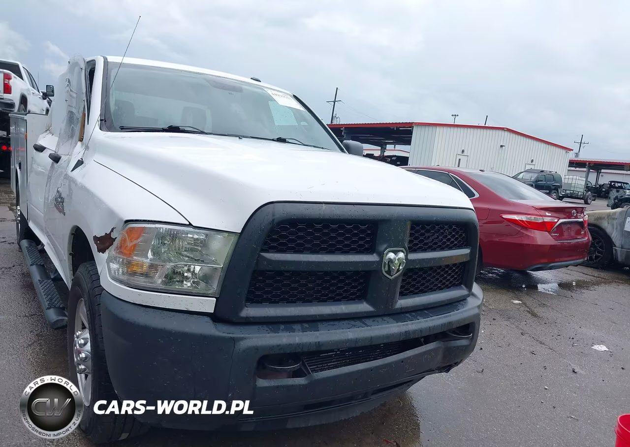 2017 Ram 2500 Tradesman 4X2 8' Box VIN:3C6UR4HL4HG705721 - 13