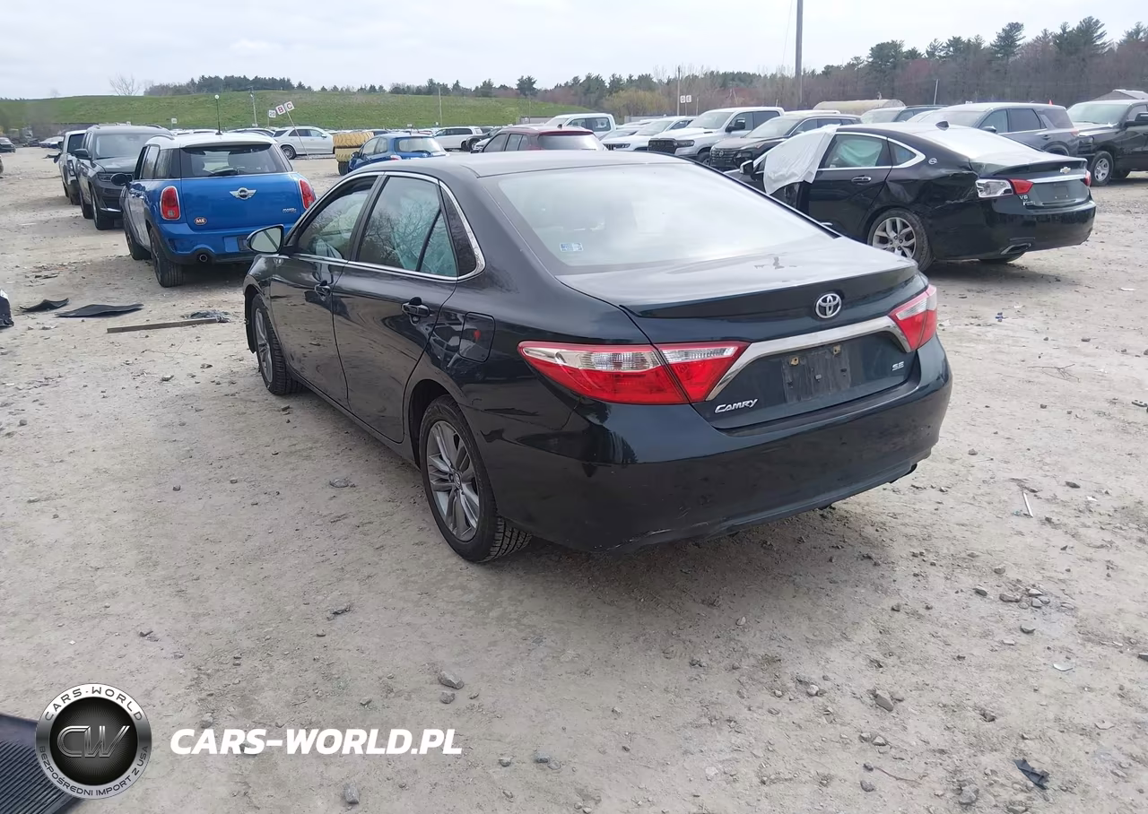 2017 Toyota Camry Se VIN:4T1BF1FK9HU380851 - 3