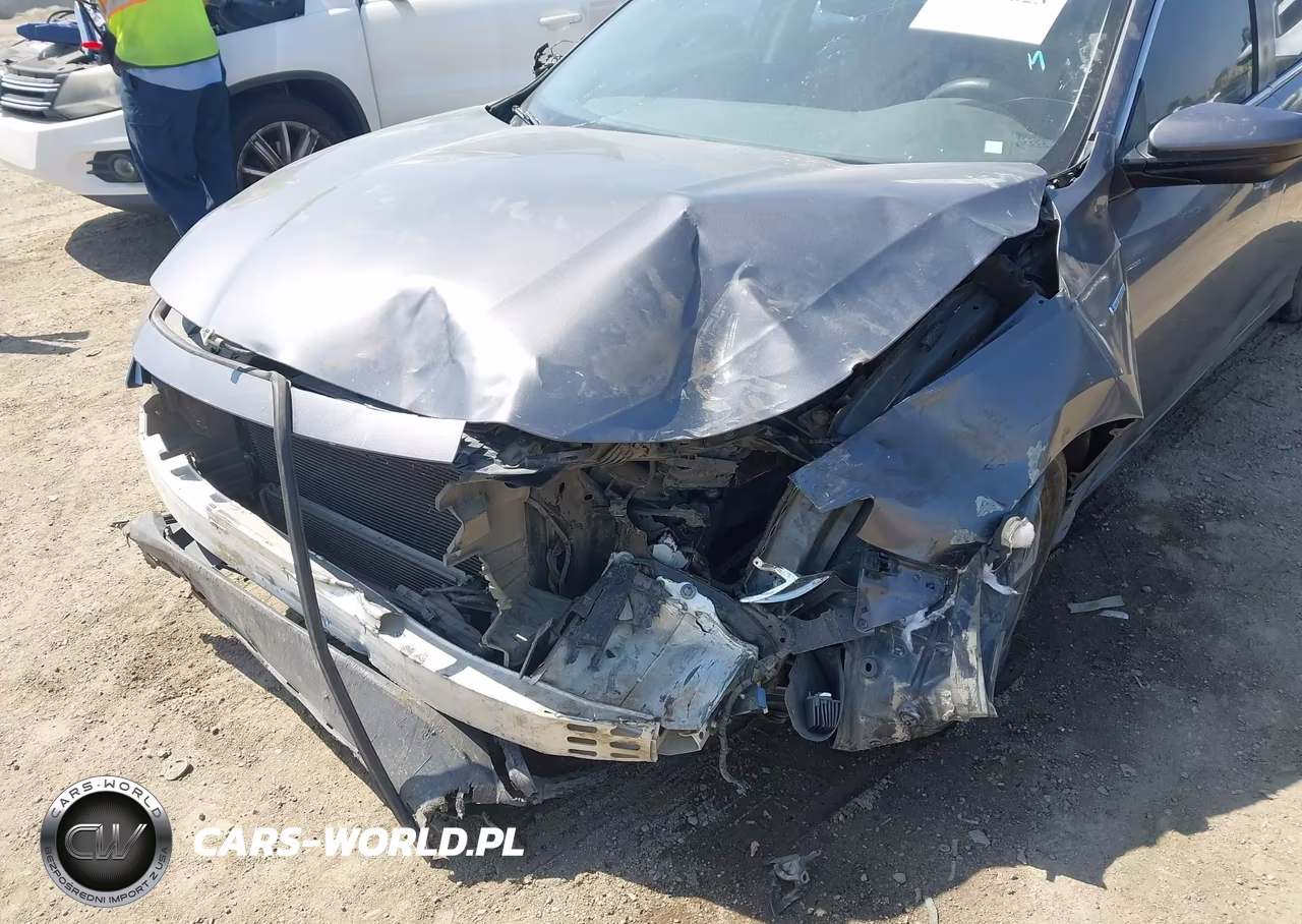 2019 Honda Insight Lx VIN:19XZE4F18KE013766 - 6