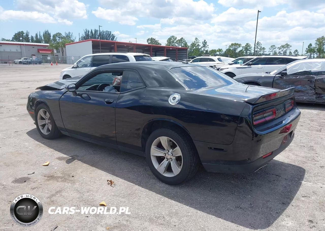 2021 Dodge Challenger Sxt VIN:2C3CDZAG7MH623199 - 3