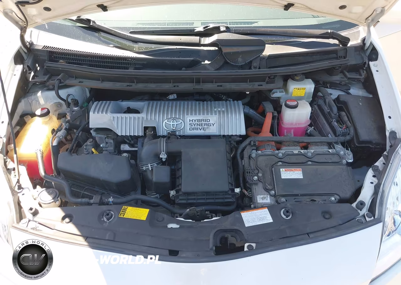 2015 Toyota Prius Four VIN:JTDKN3DU0F1914664 - 10