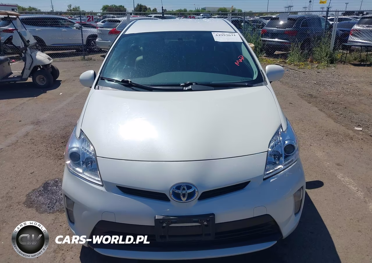2015 Toyota Prius Four VIN:JTDKN3DU0F1914664 - 12