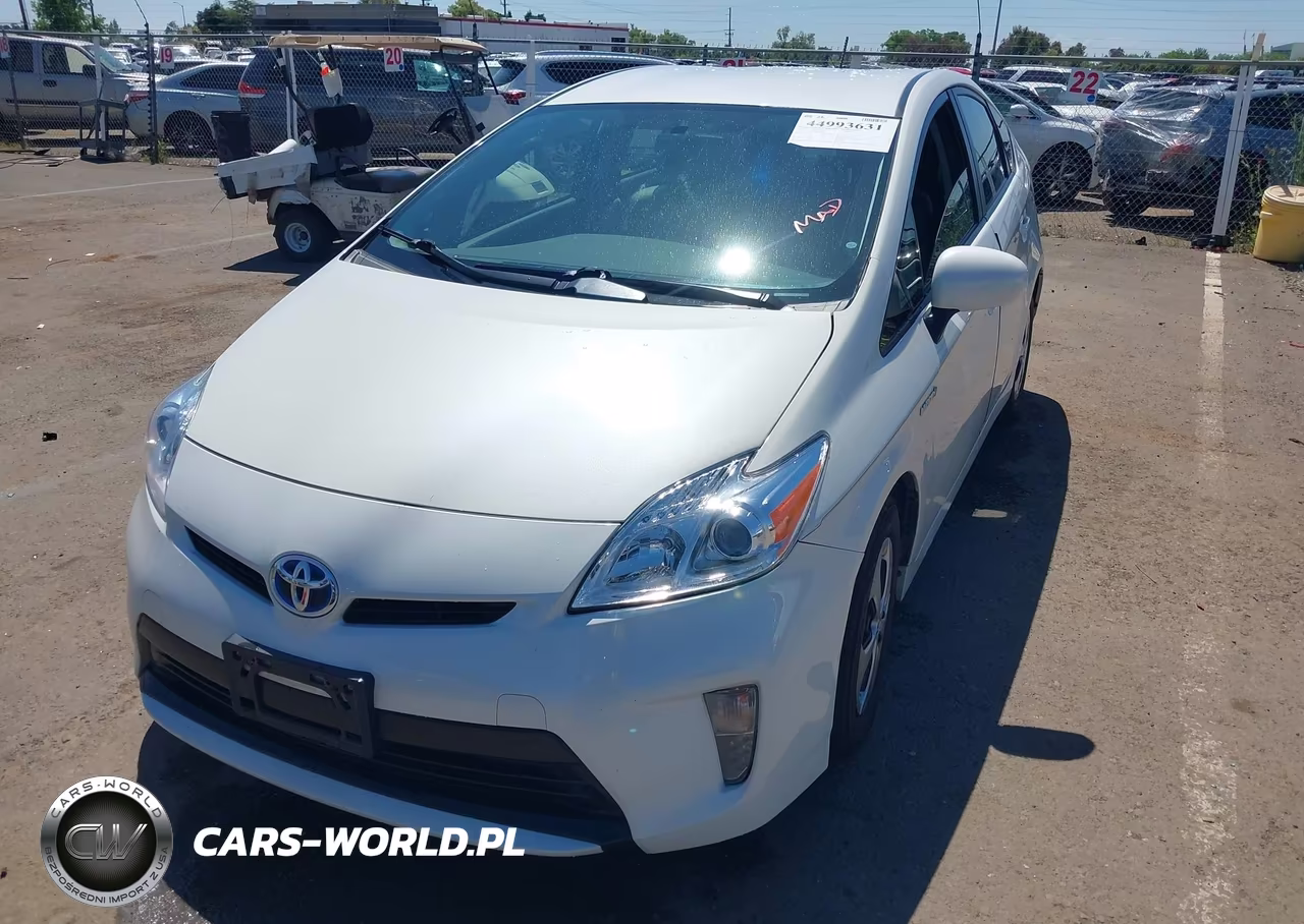 2015 Toyota Prius Four VIN:JTDKN3DU0F1914664 - 2