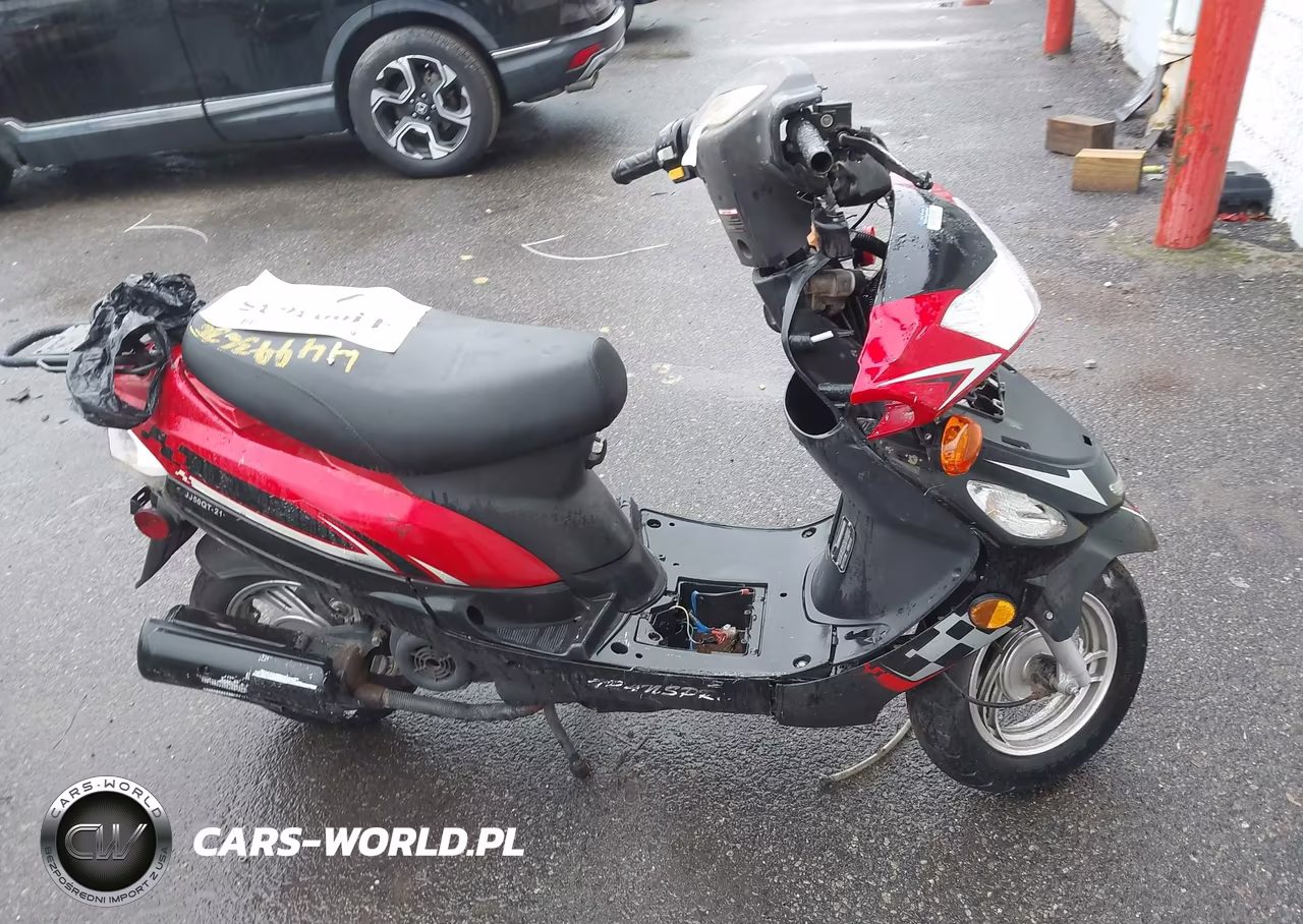 2022 Zhejiang R Scooter 50 VIN:LLPVGBAK1N1050511 - 8