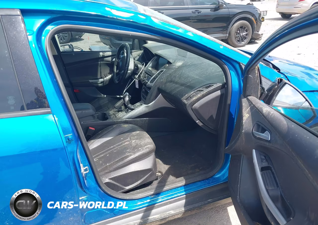 2014 Ford Focus Se VIN:1FADP3F28EL348731 - 5