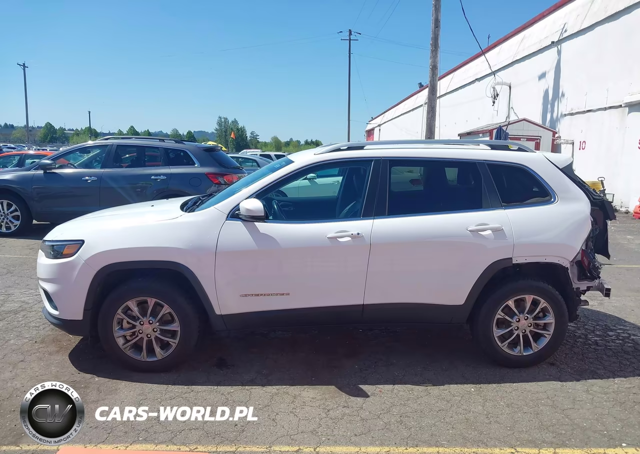 2021 Jeep Cherokee Latitude Lux 4X4 VIN:1C4PJMMX7MD133203 - 15
