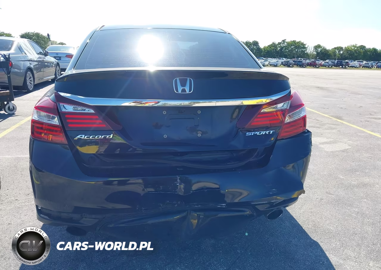 2017 Honda Accord Sport VIN:1HGCR2F5XHA185599 - 6