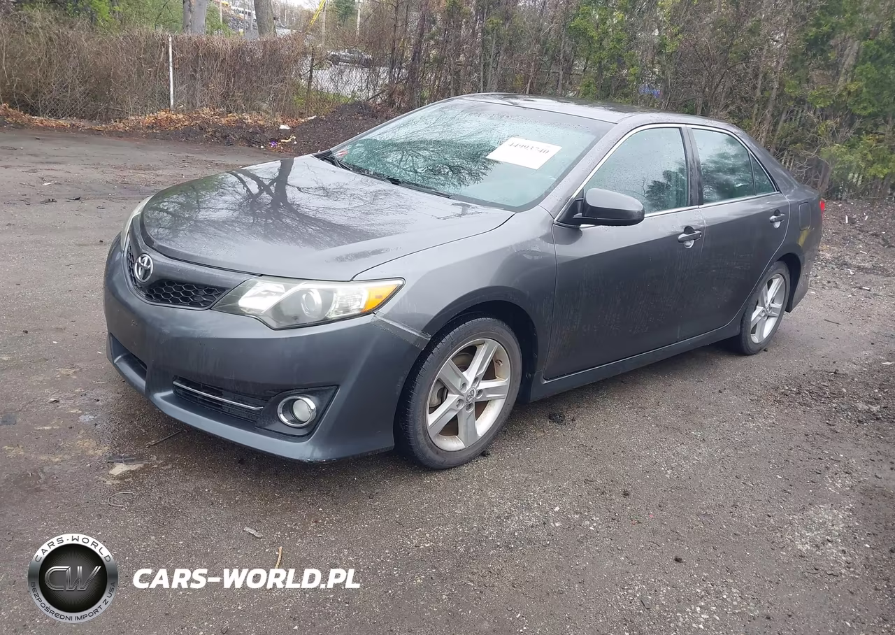 2014 Toyota Camry Se VIN:4T1BF1FK2EU300611 - 2