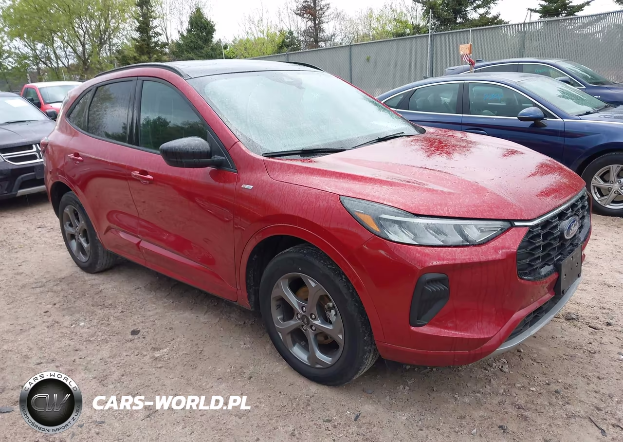 2023 Ford Escape St-Line – zdjęcie 1 z 11