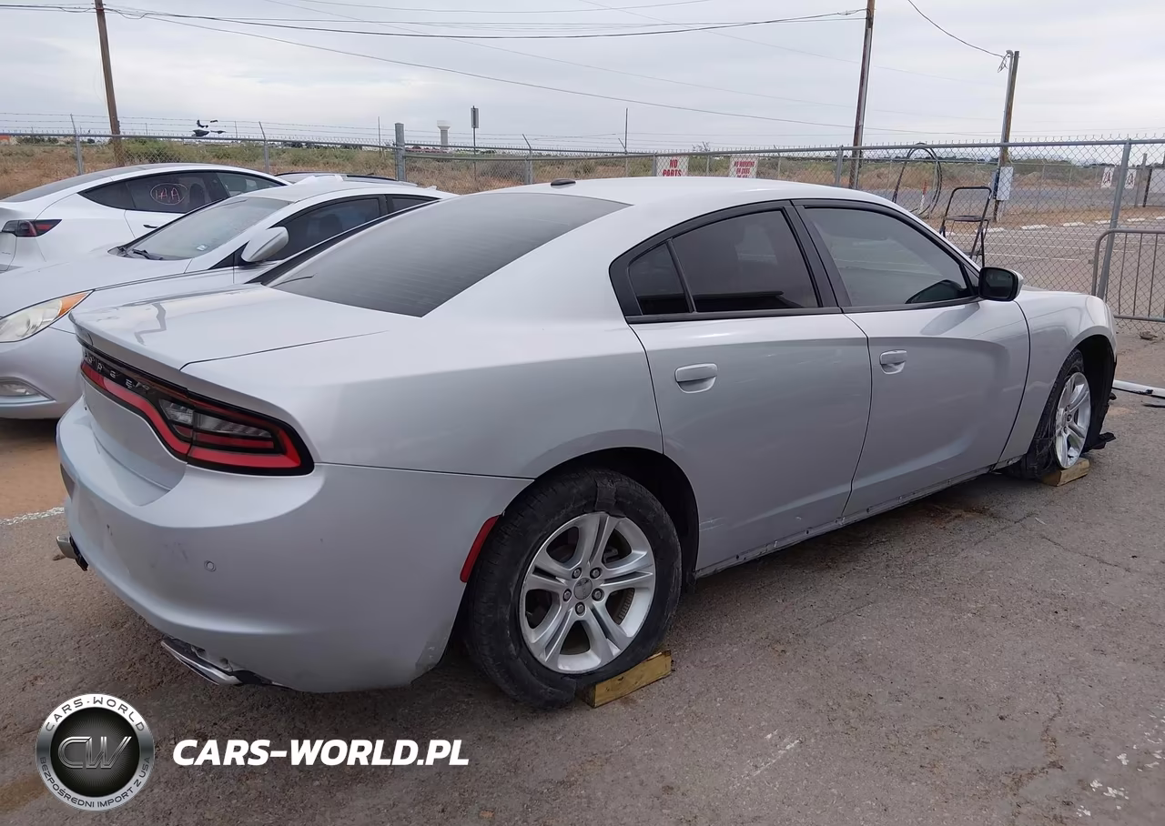 2021 Dodge Charger Sxt Rwd VIN:2C3CDXBG7MH632181 - 4