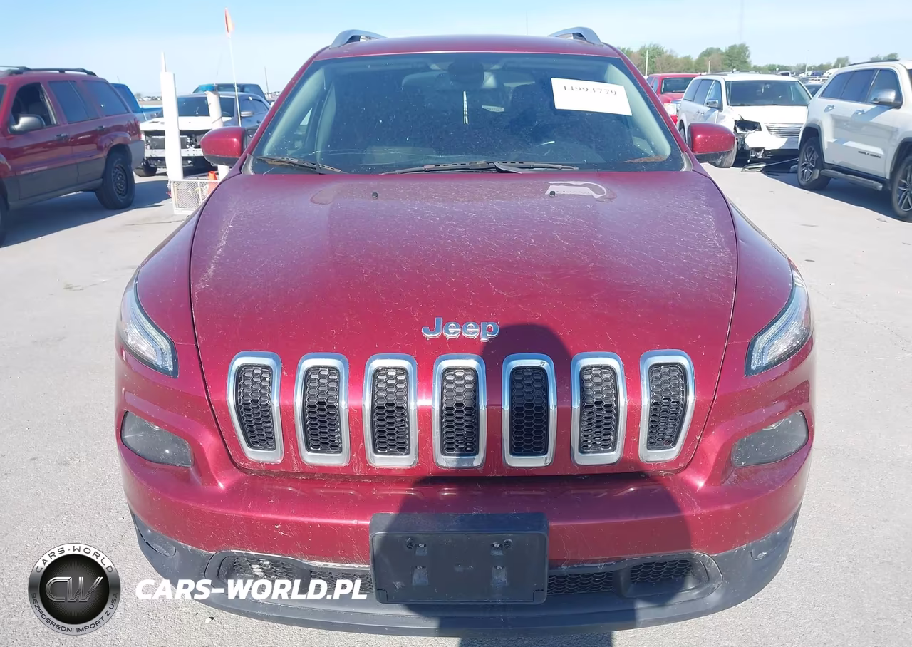 2015 Jeep Cherokee Latitude VIN:1C4PJMCS4FW649614 - 12