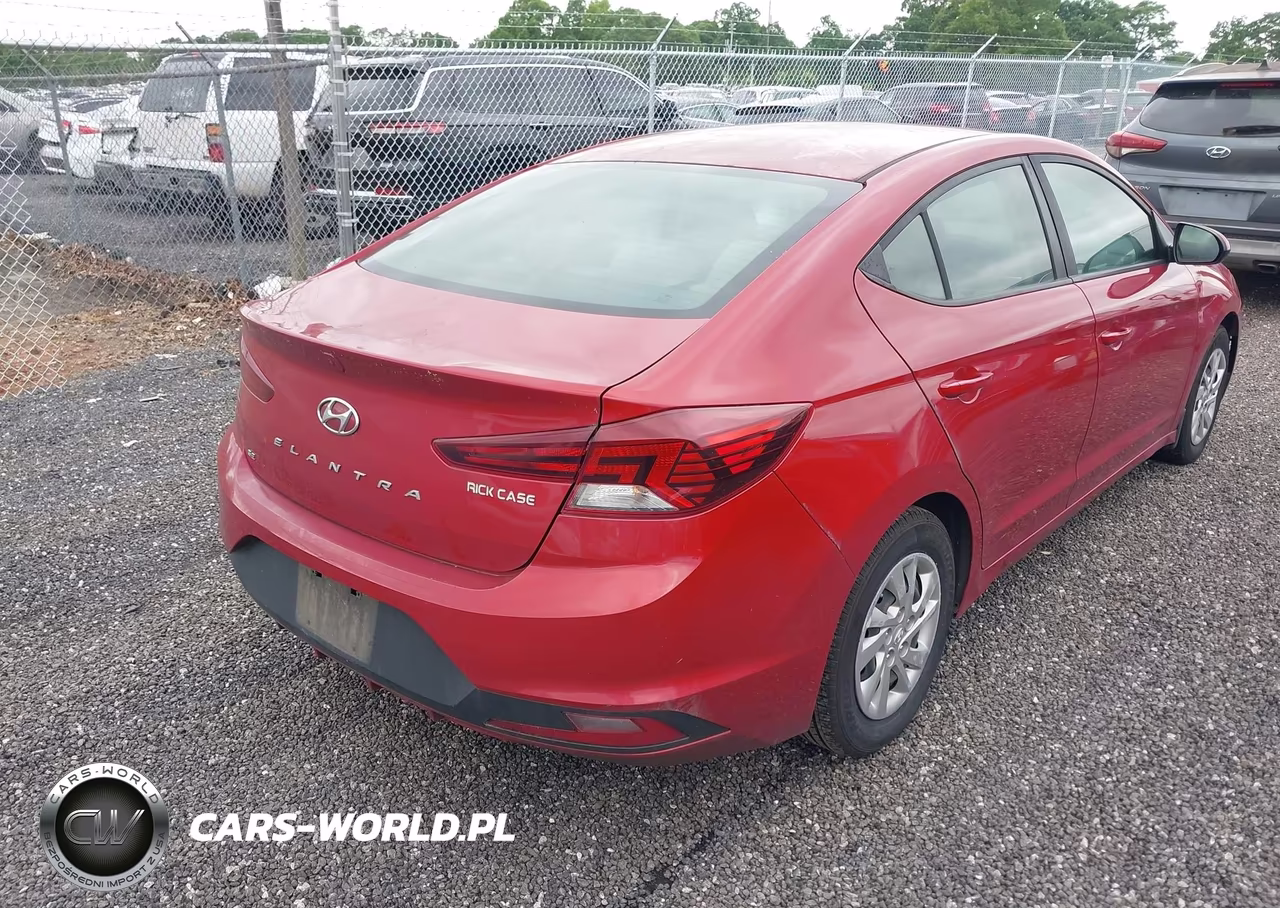 2019 Hyundai Elantra Se VIN:KMHD74LF8KU807099 - 4