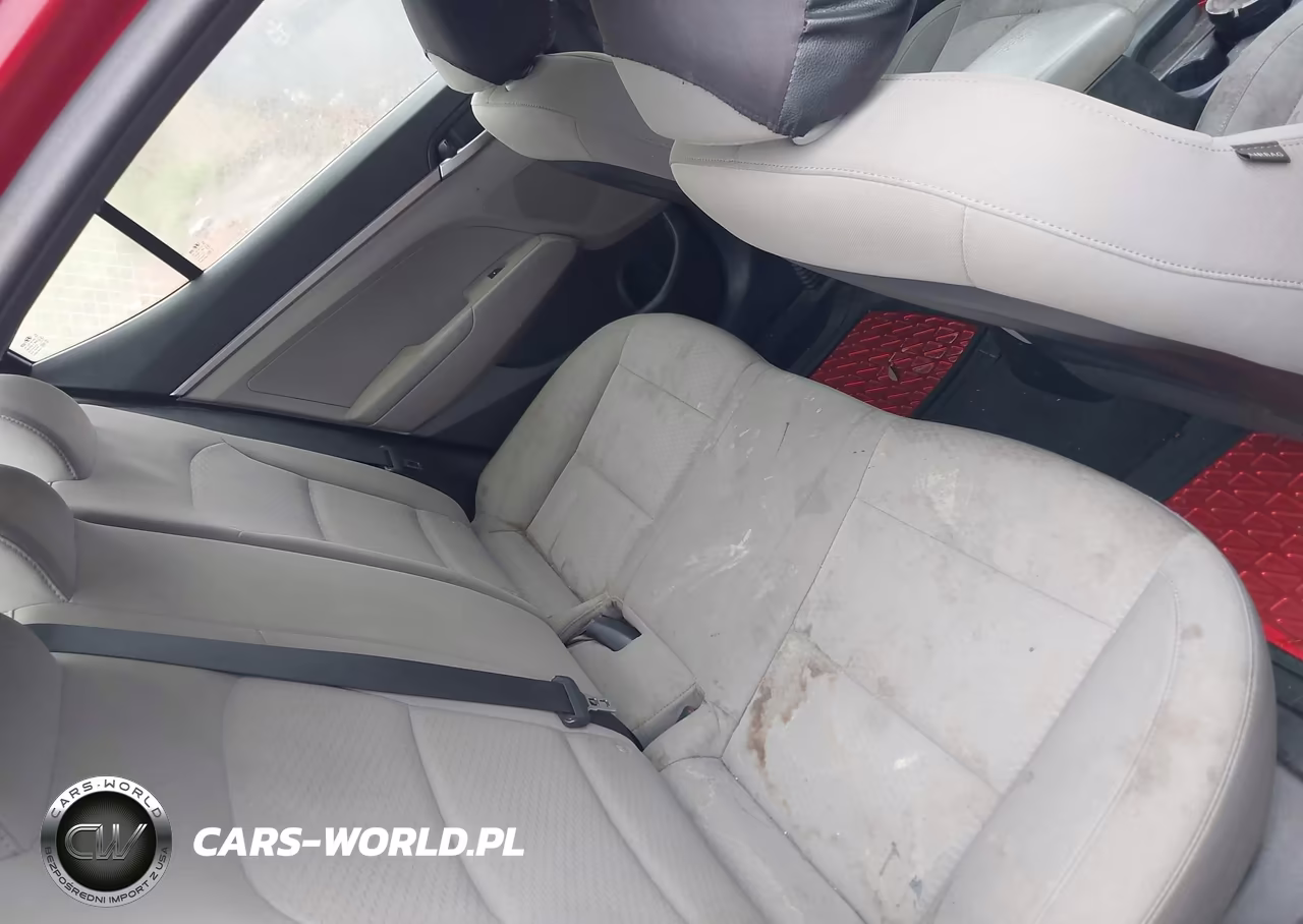 2019 Hyundai Elantra Se VIN:KMHD74LF8KU807099 - 8