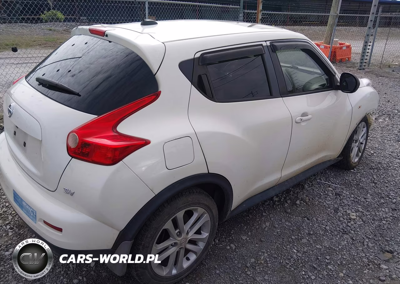 2011 Nissan Juke Sv VIN:JN8AF5MR5BT018198 - 4