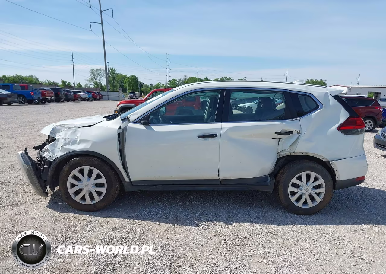 2017 Nissan Rogue S VIN:KNMAT2MV7HP549291 - 15