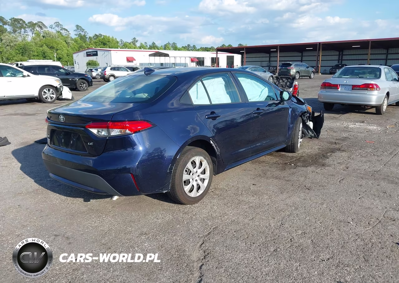 2020 Toyota Corolla Le VIN:5YFEPRAE0LP031341 - 4
