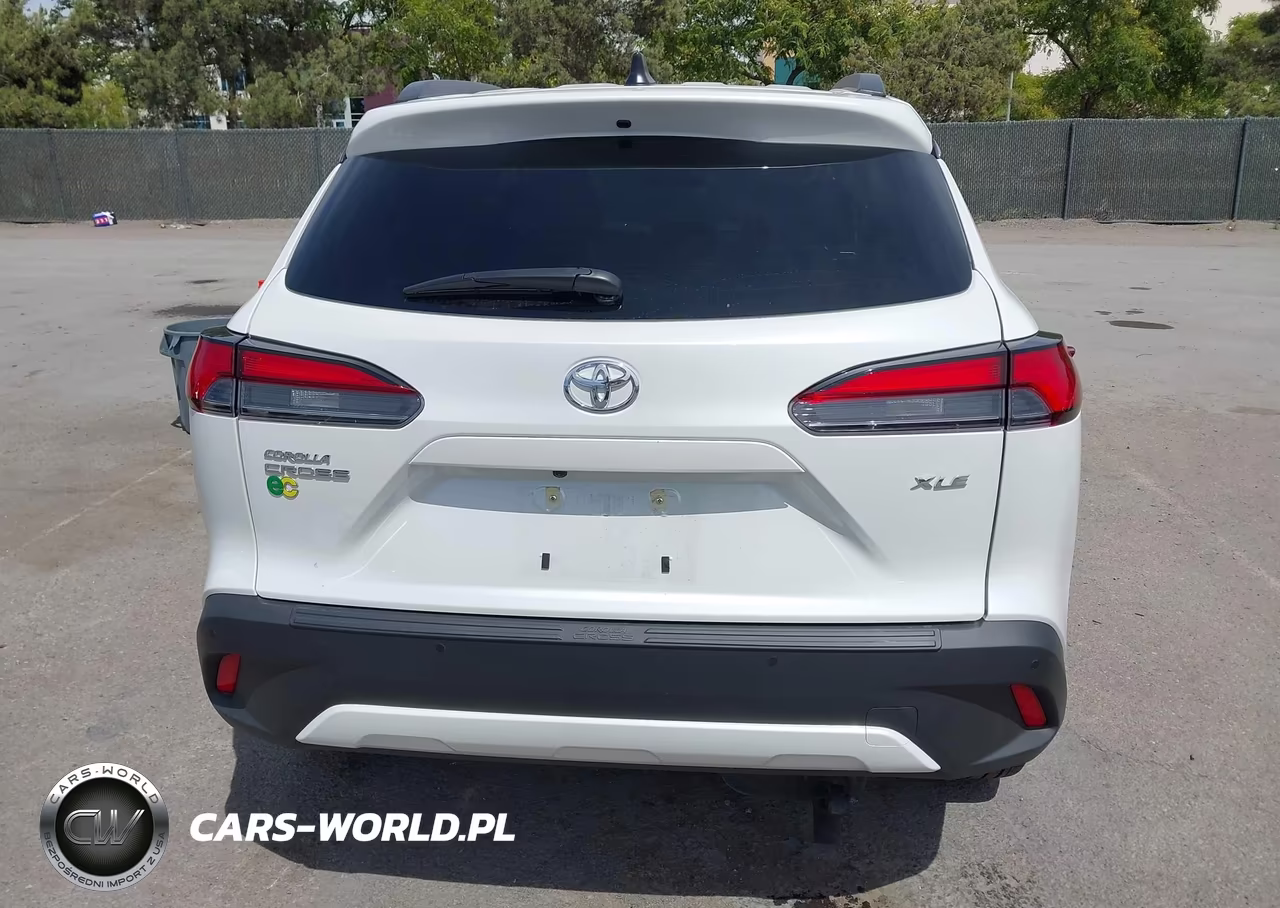 2026 Toyota Corolla Cross Xle VIN:7MUEAAAGXTV168577 - 16