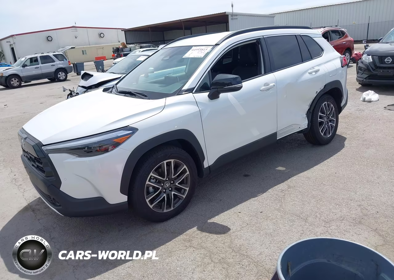 2026 Toyota Corolla Cross Xle VIN:7MUEAAAGXTV168577 - 2