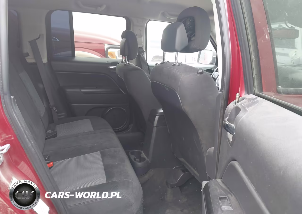 2017 Jeep Patriot Latitude Fwd VIN:1C4NJPFB8HD184452 - 8