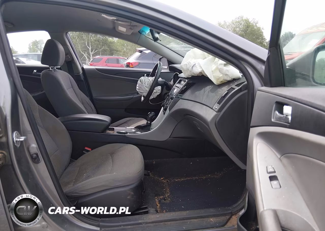 2012 Hyundai Sonata Gls VIN:5NPEB4AC9CH373917 - 5