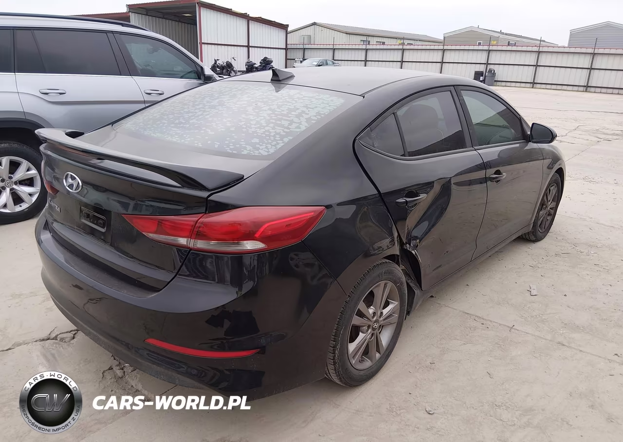2017 Hyundai Elantra Se VIN:KMHD84LF5HU060258 - 4
