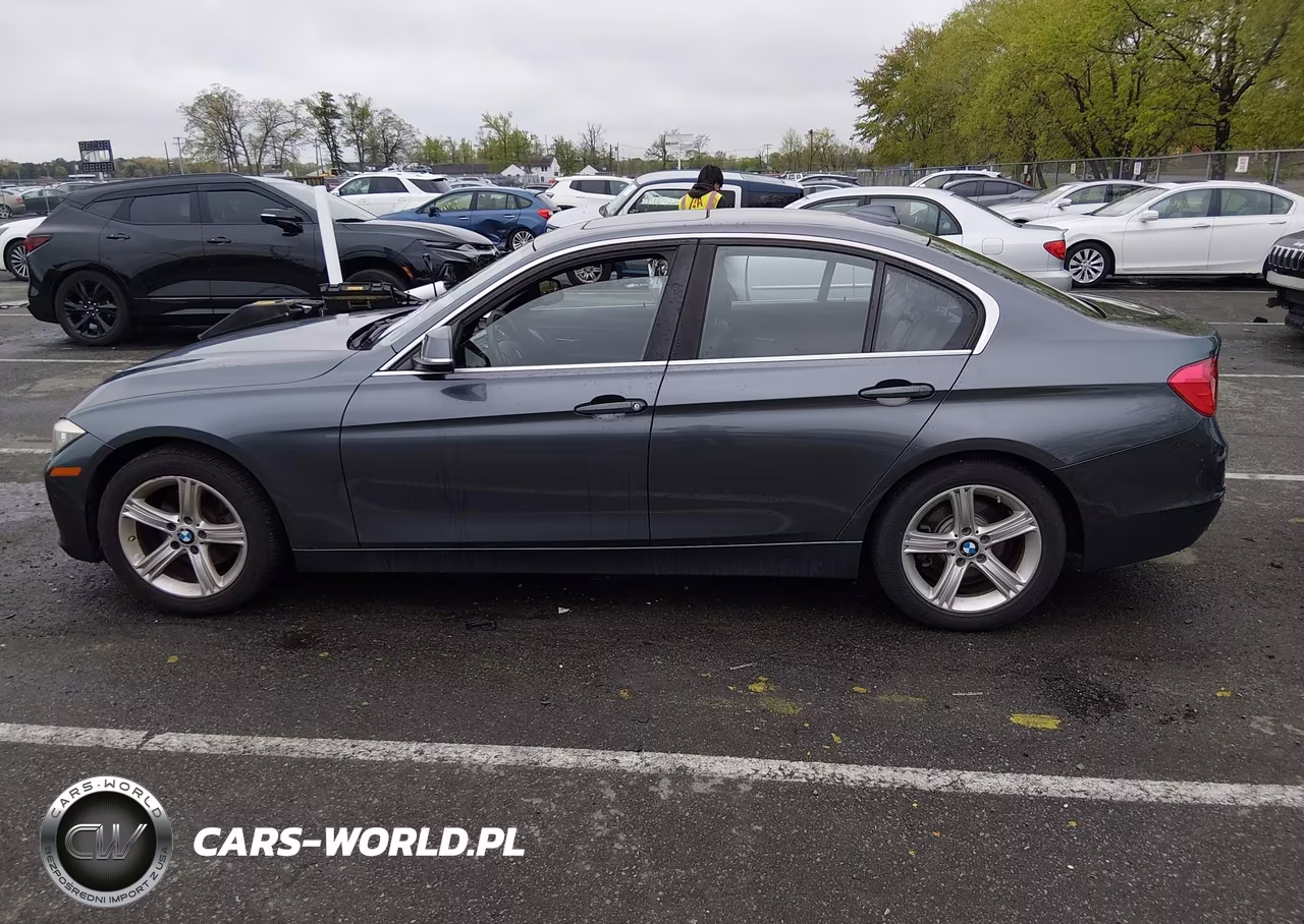 2015 BMW 328I xDrive VIN:WBA3B3G52FNR85470 - 14