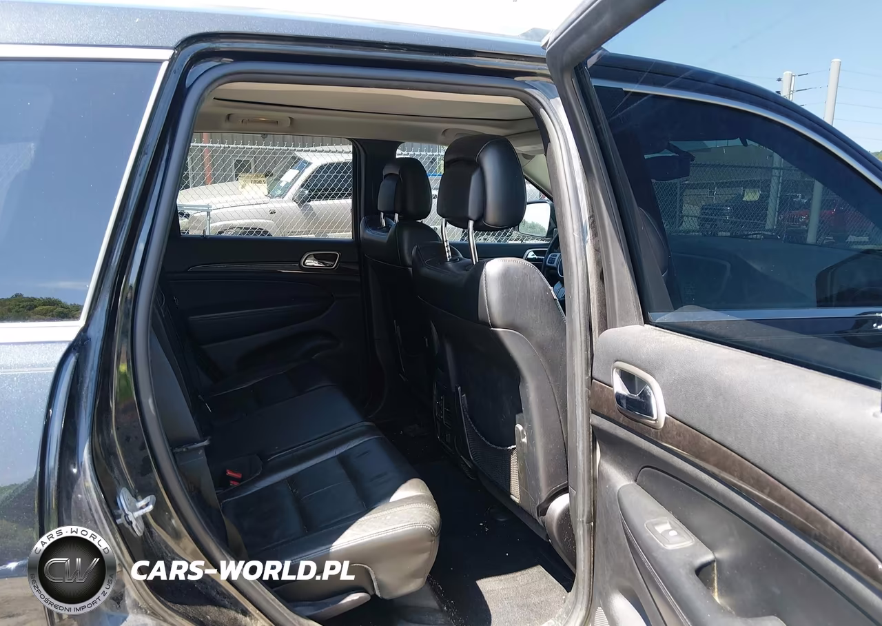 2012 Jeep Grand Cherokee Laredo VIN:1C4RJFAG8CC350286 - 8