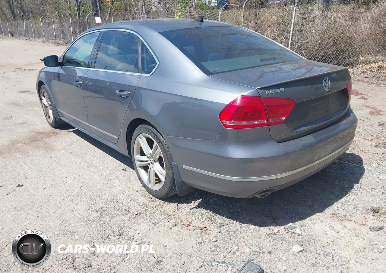 2013 Volkswagen Passat 2.0L Tdi Sel Premium VIN:1VWCN7A30DC137344 - 3