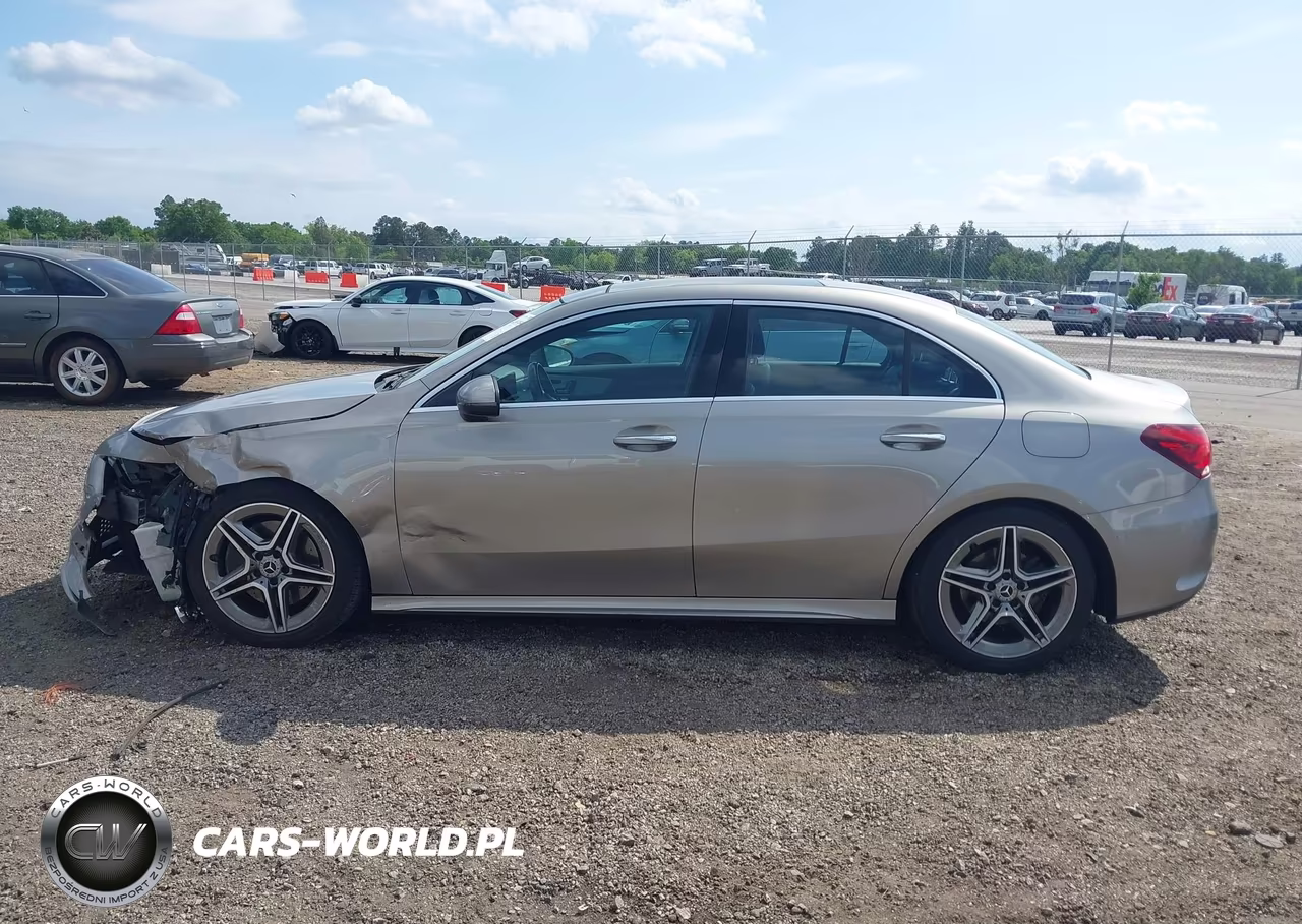 2019 Mercedes-Benz A 220 VIN:WDD3G4EB0KW005232 - 14